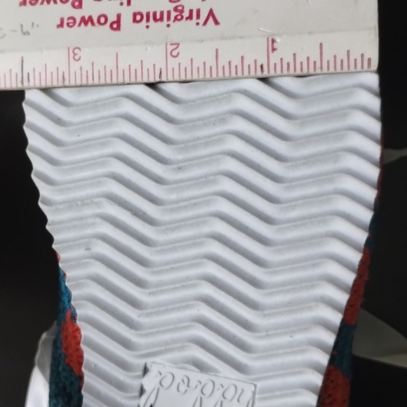 NWT! 85$ Free People Knit Sneakers - Picture 9 of 9